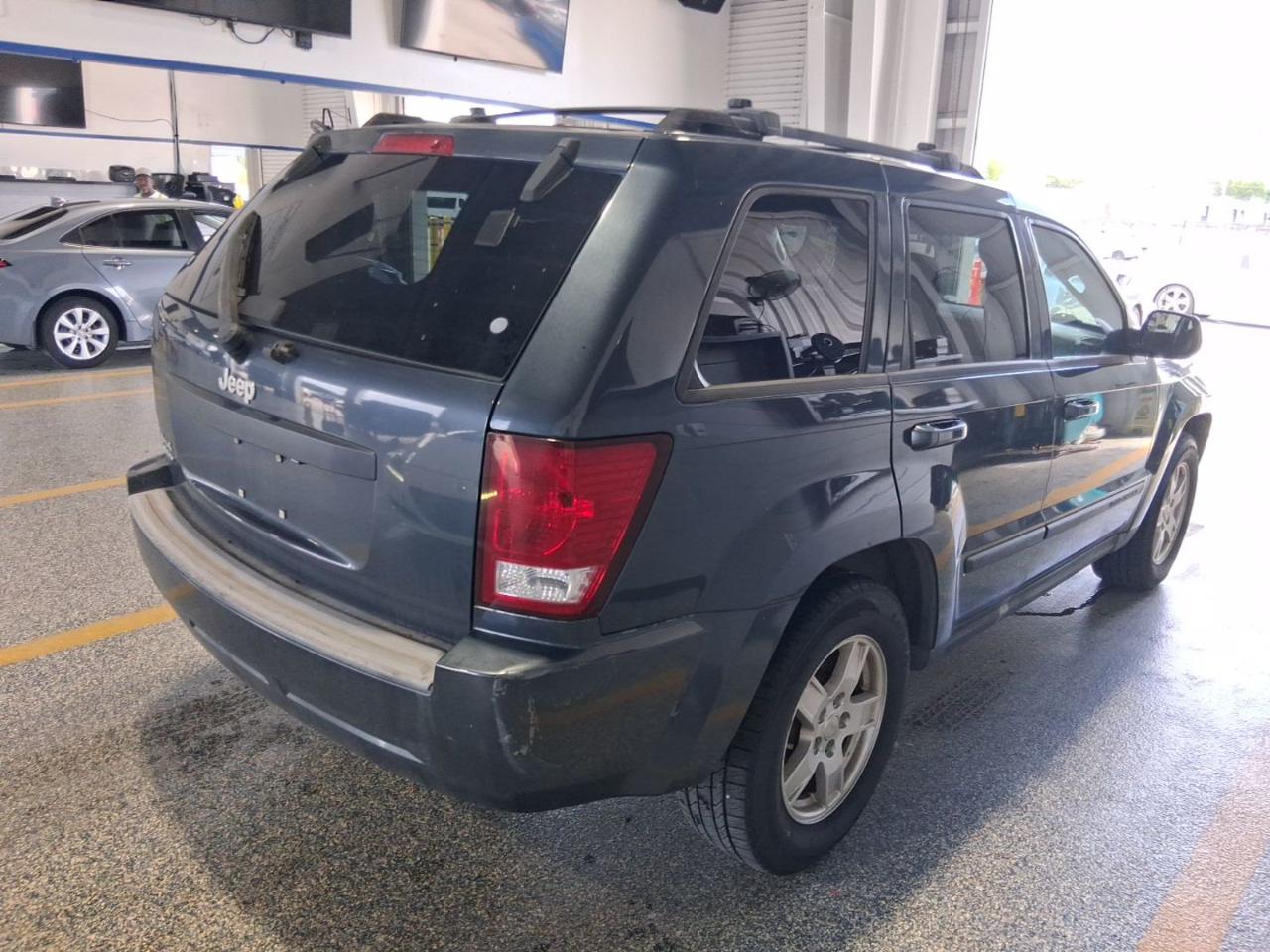 Jeep Grand Cherokee  2007