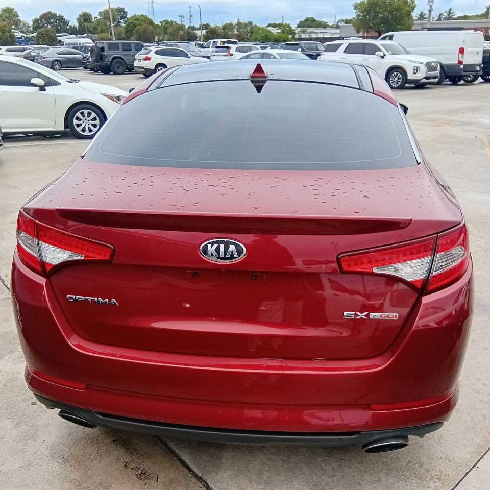 Kia Optima  2013
