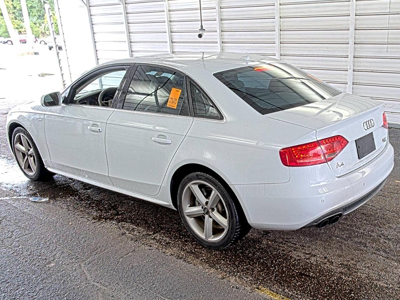 Audi A4  2012