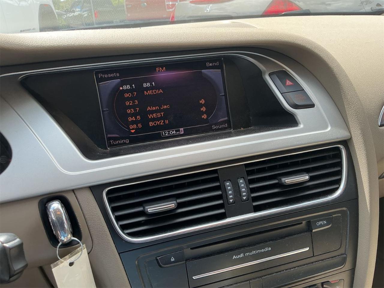 Audi A4  2012