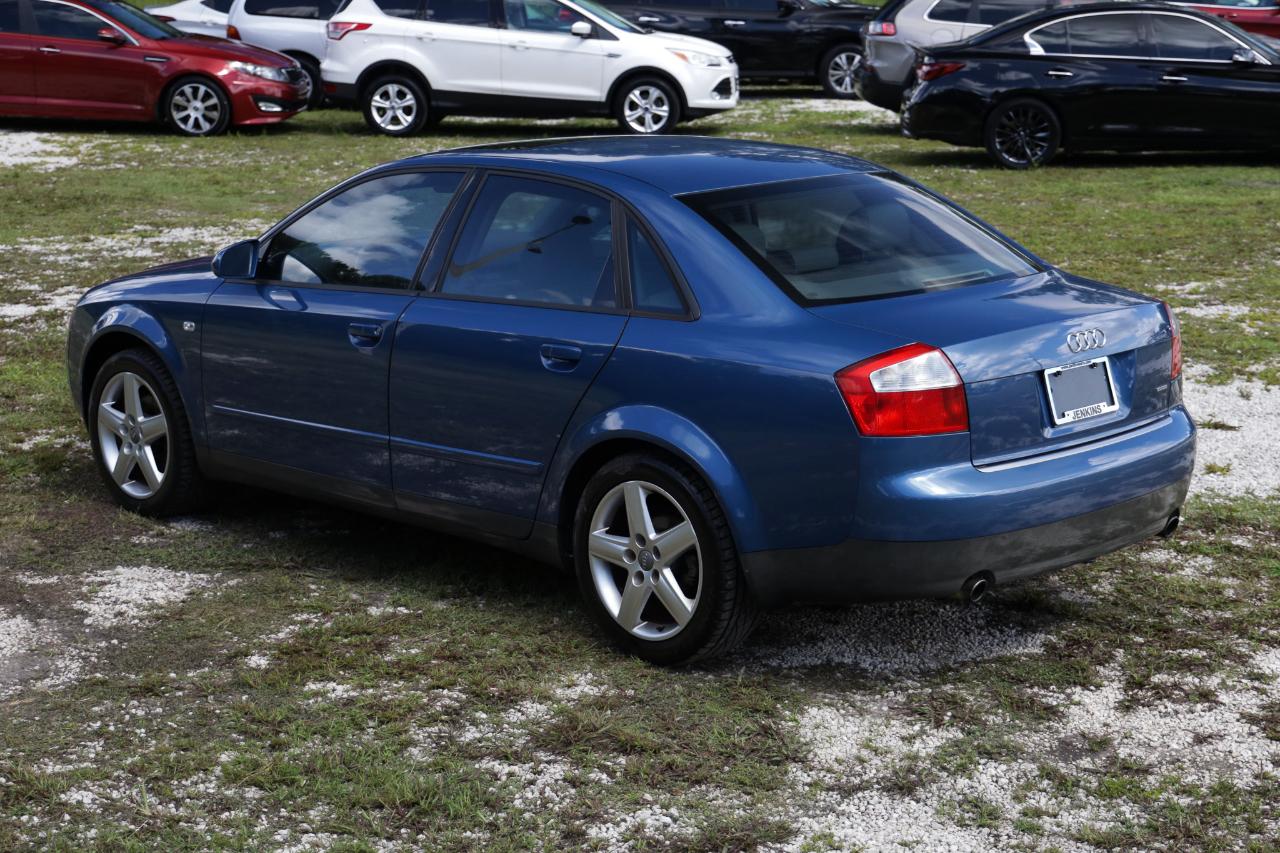 Audi A4  2003