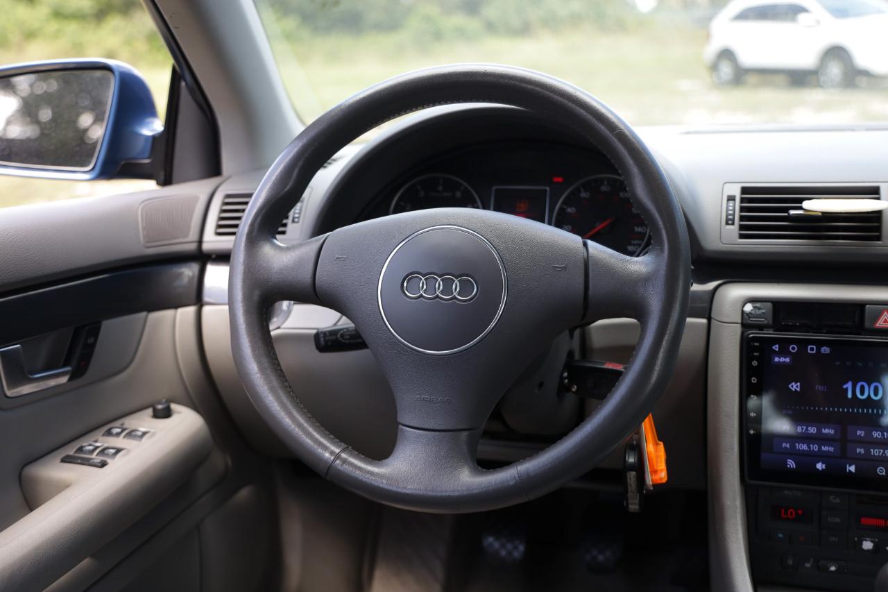 Audi A4  2003