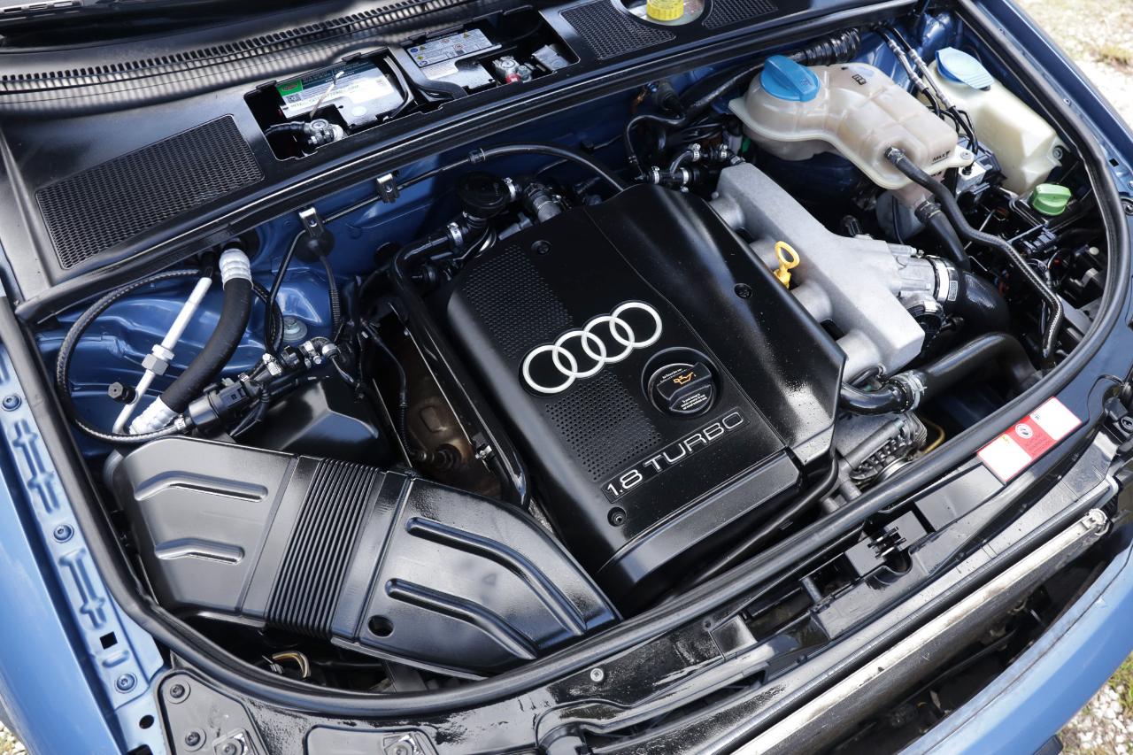 Audi A4  2003