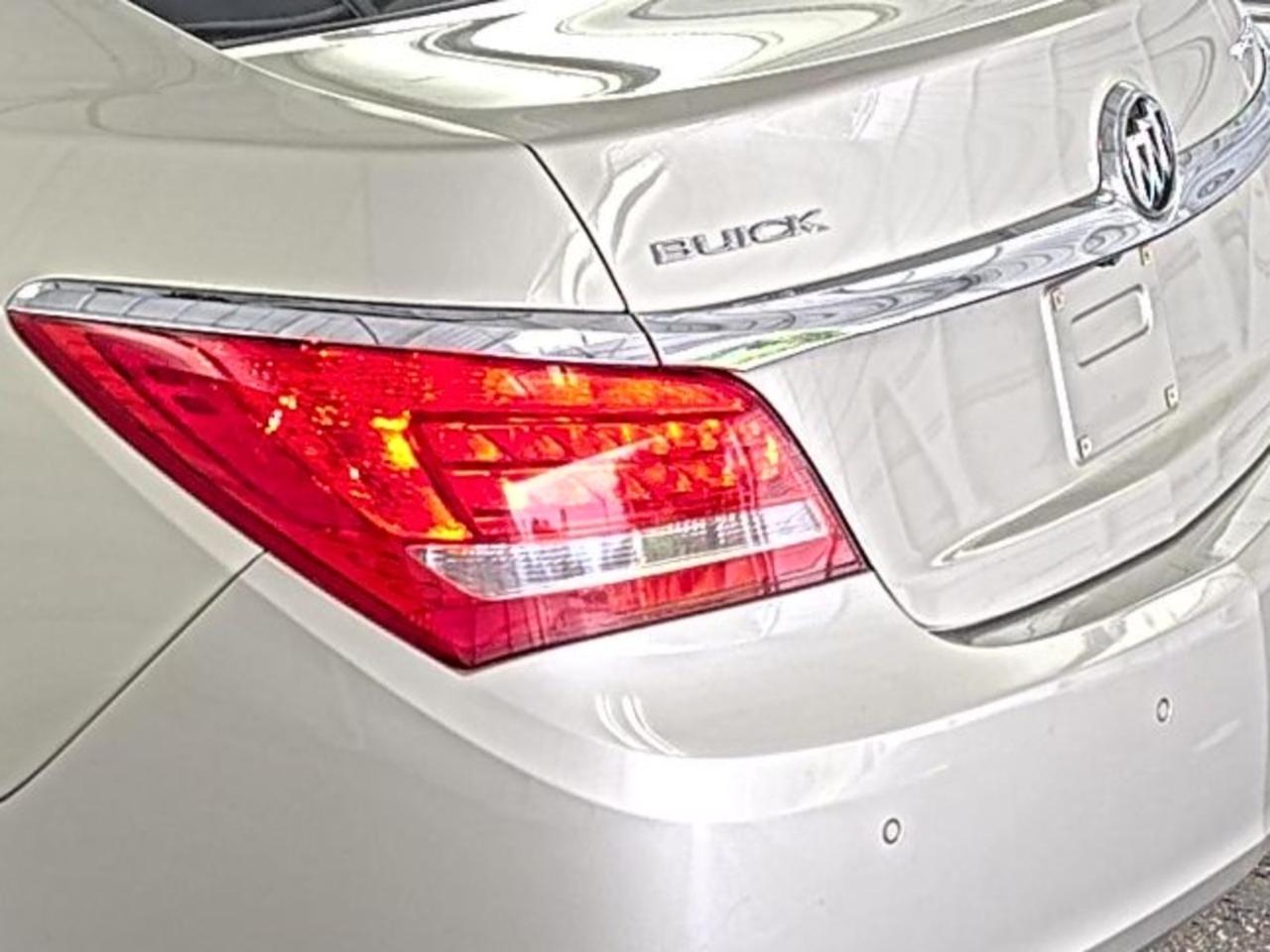 Buick LaCrosse  2014