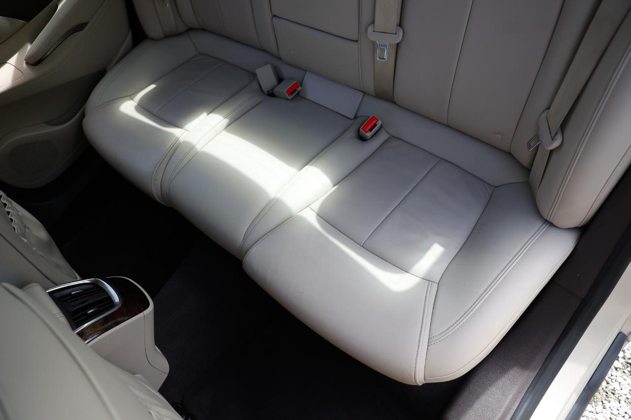 Buick LaCrosse photo 10