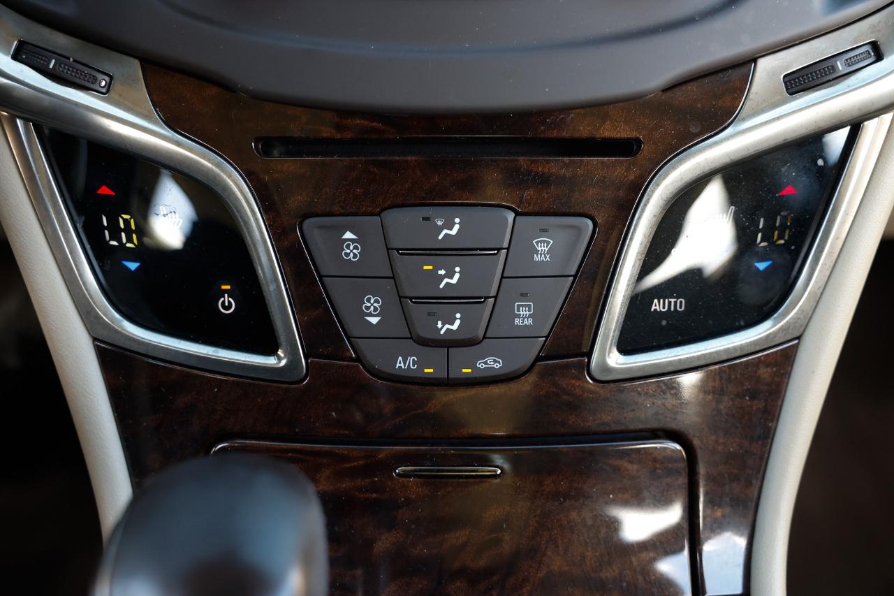 Buick LaCrosse photo 31
