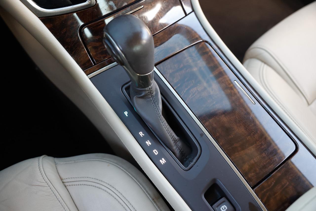 Buick LaCrosse photo 38