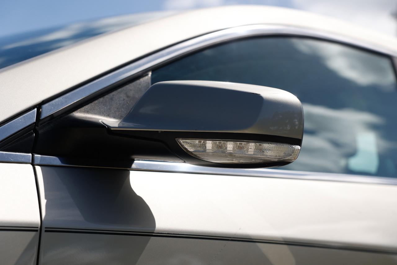 Buick LaCrosse photo 39