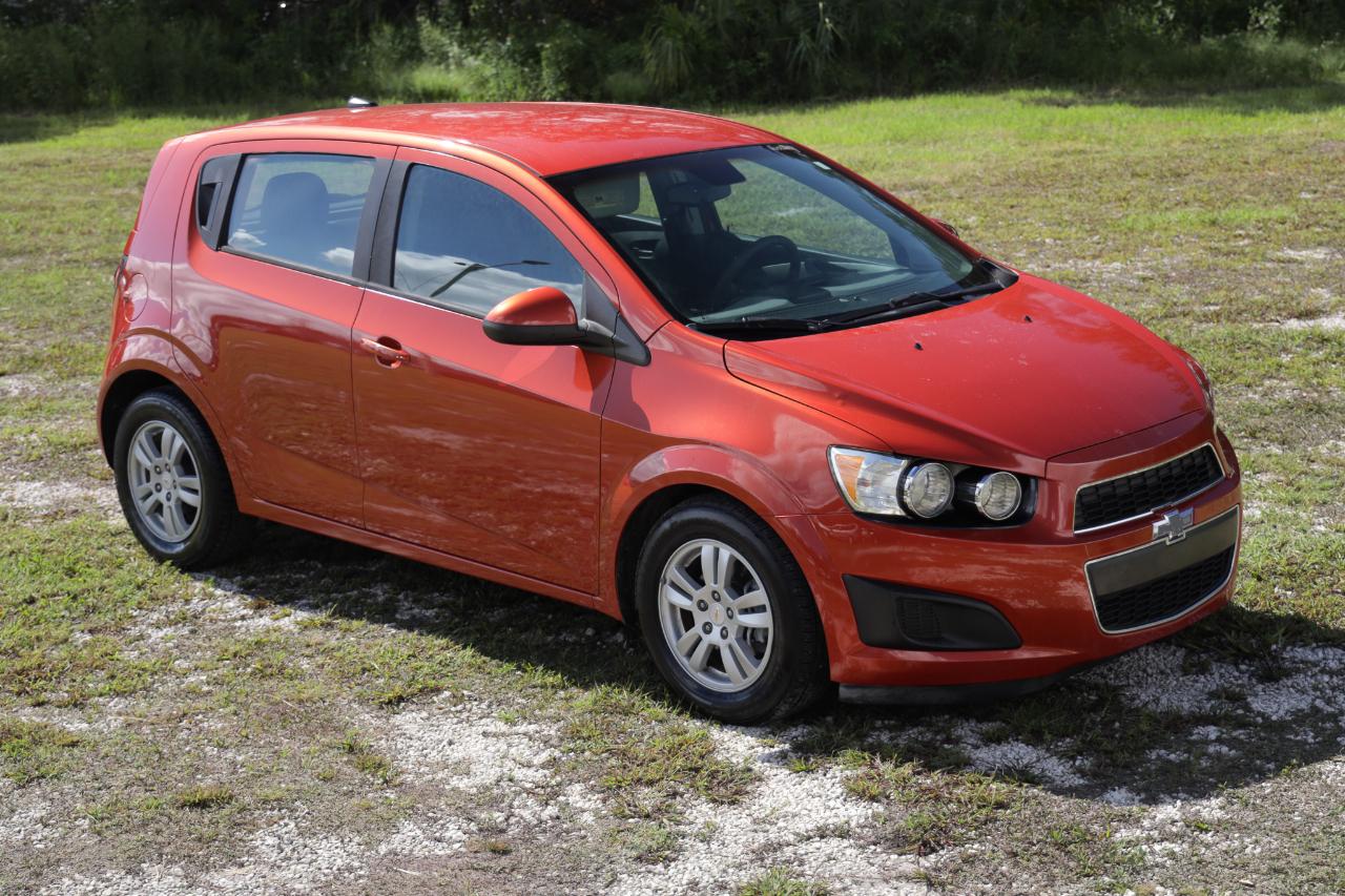 Chevrolet Sonic photo 15