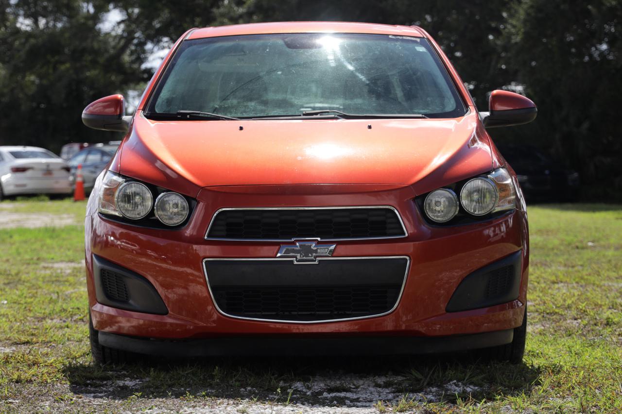 Chevrolet Sonic photo 17