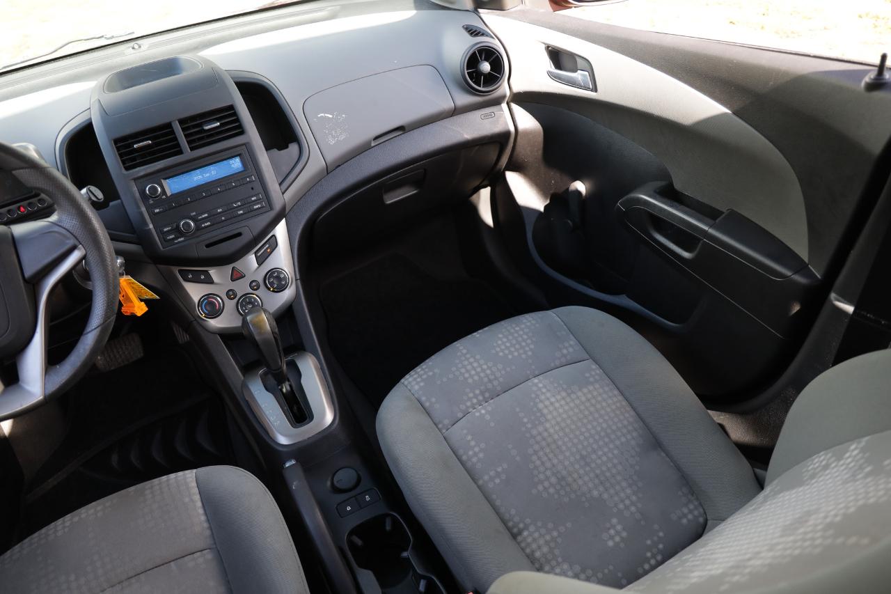 Chevrolet Sonic photo 22