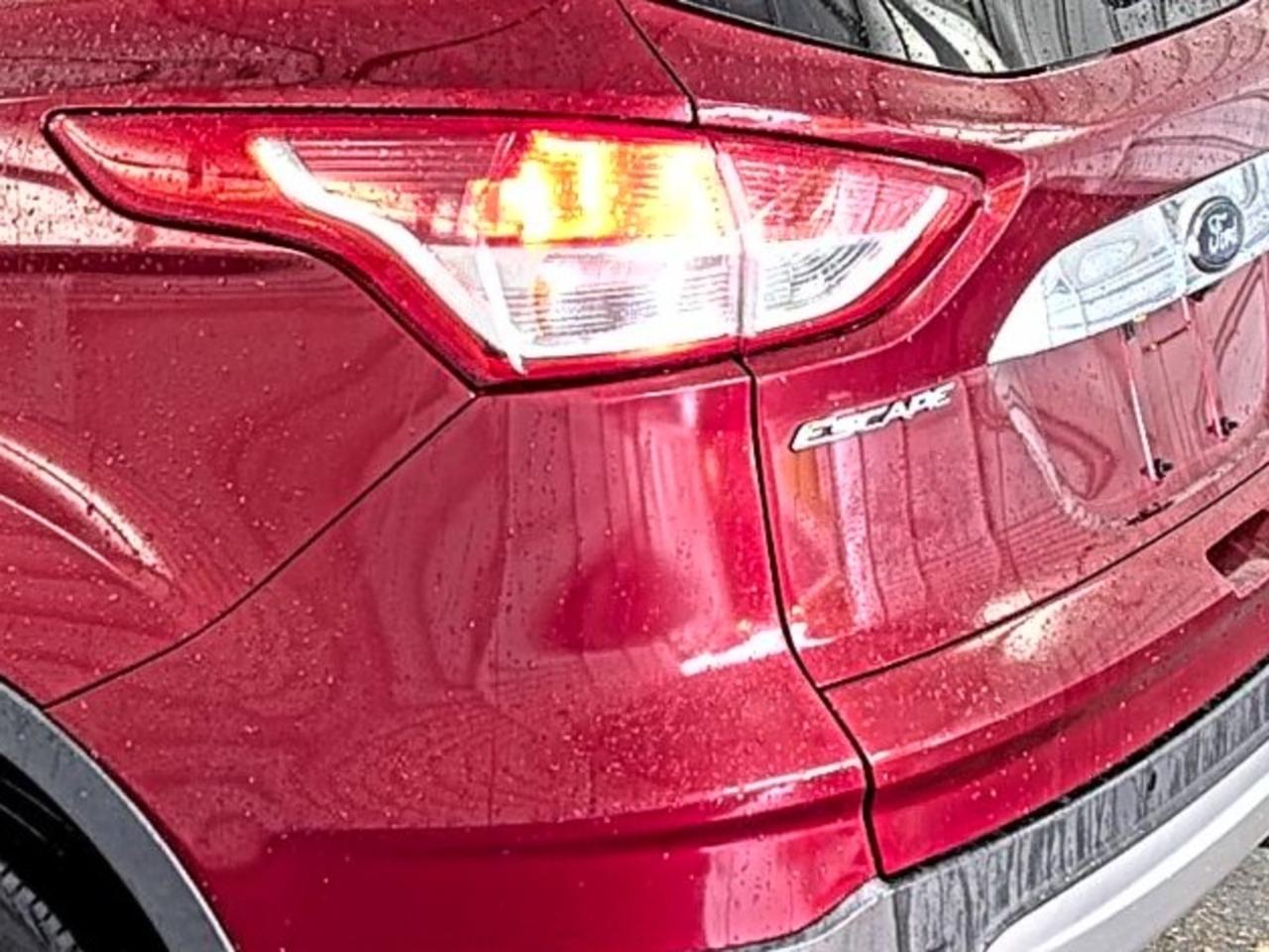 Ford Escape  2014