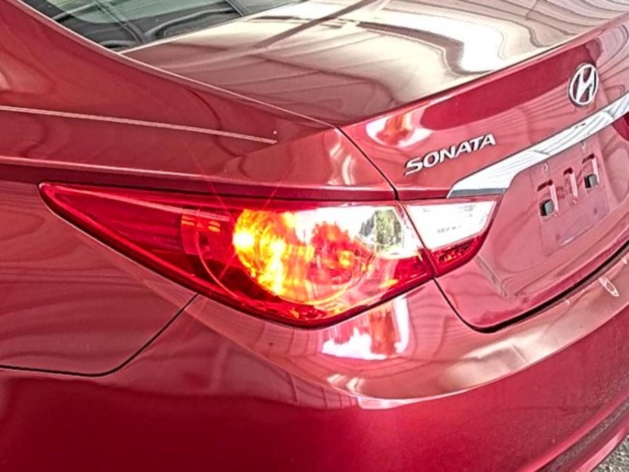 Hyundai Sonata  2013