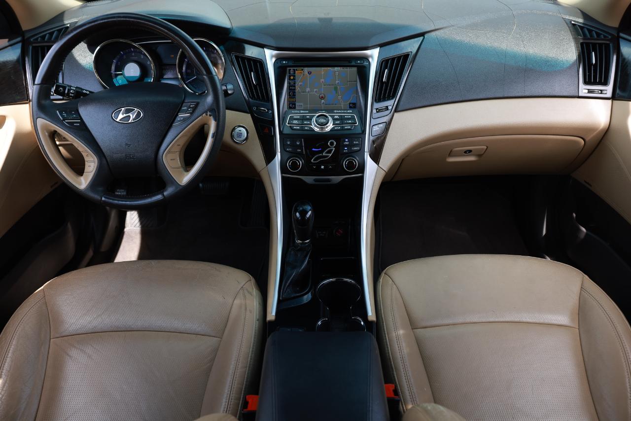 Hyundai Sonata  2013