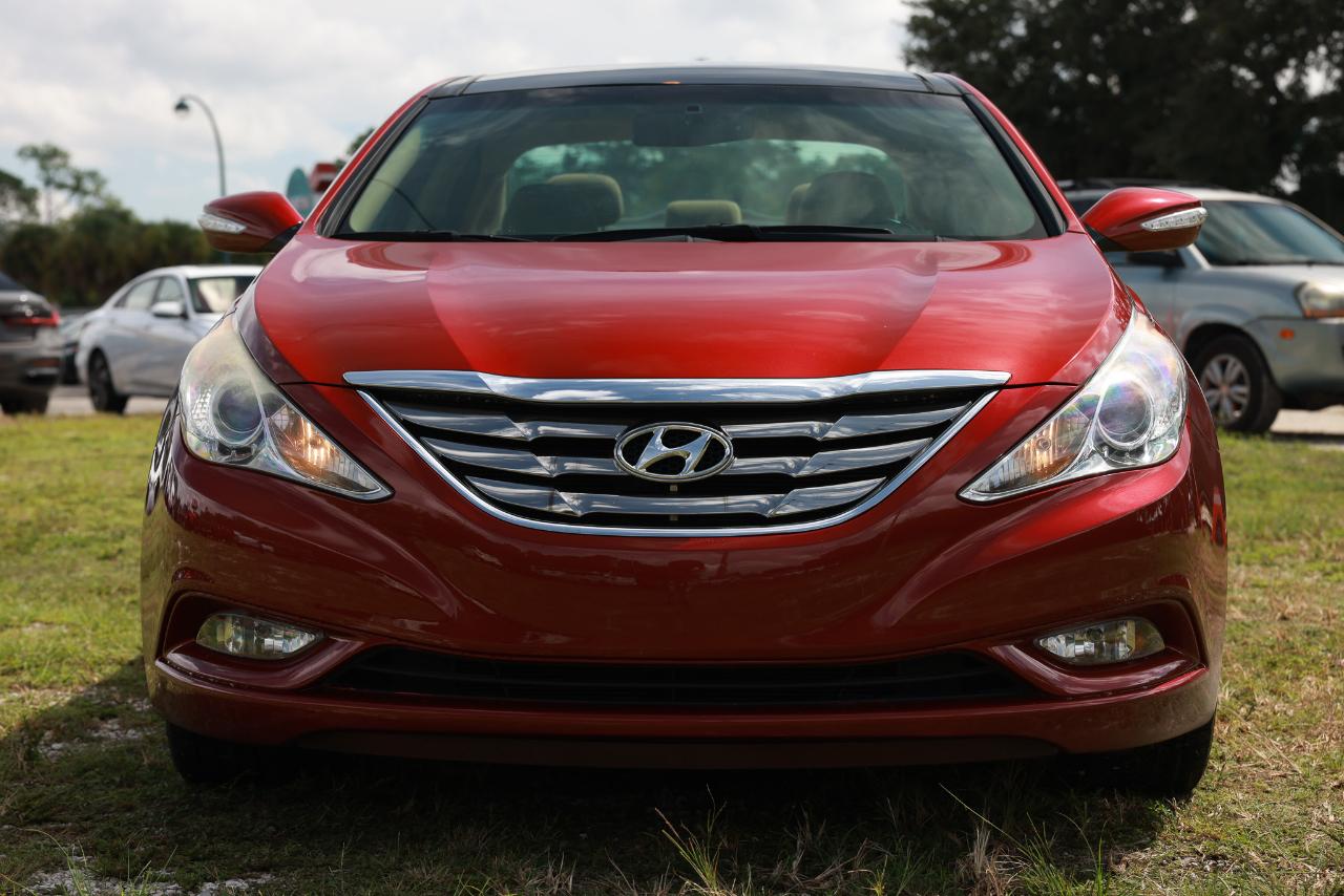 Hyundai Sonata  2013