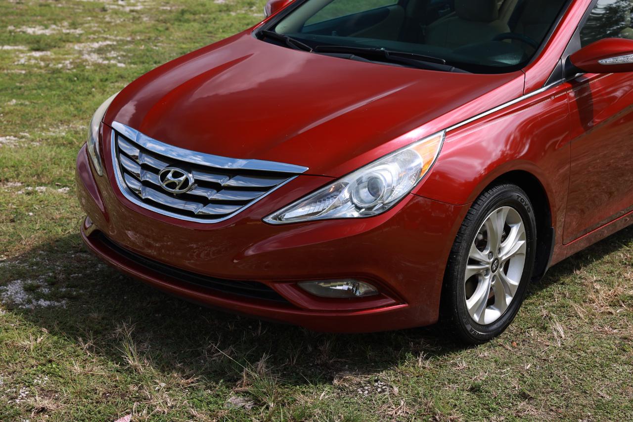 Hyundai Sonata  2013