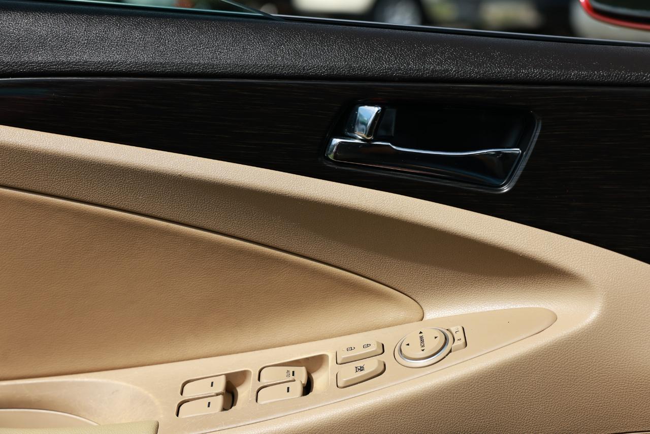 Hyundai Sonata  2013