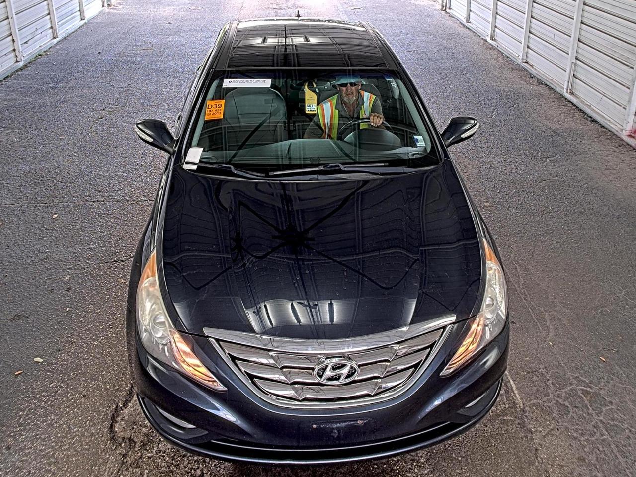 Hyundai Sonata  2013