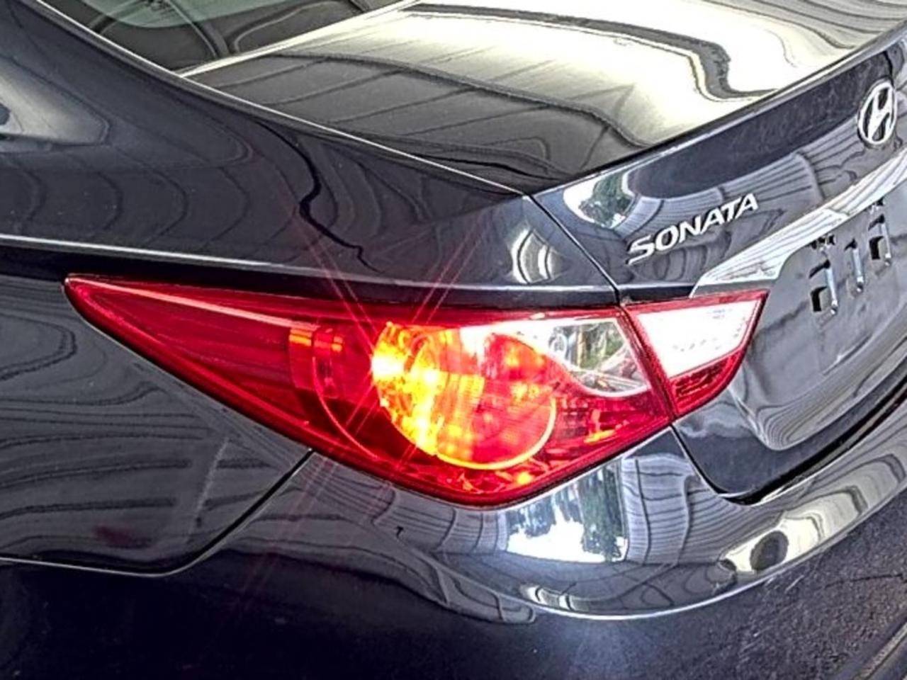 Hyundai Sonata  2013