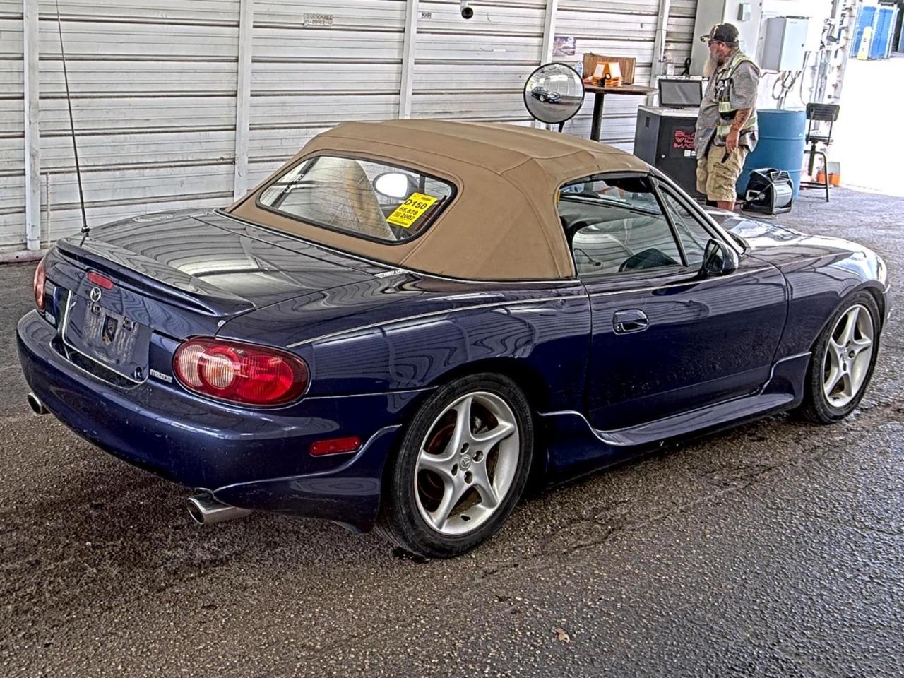 Mazda MX-5 Miata  2002
