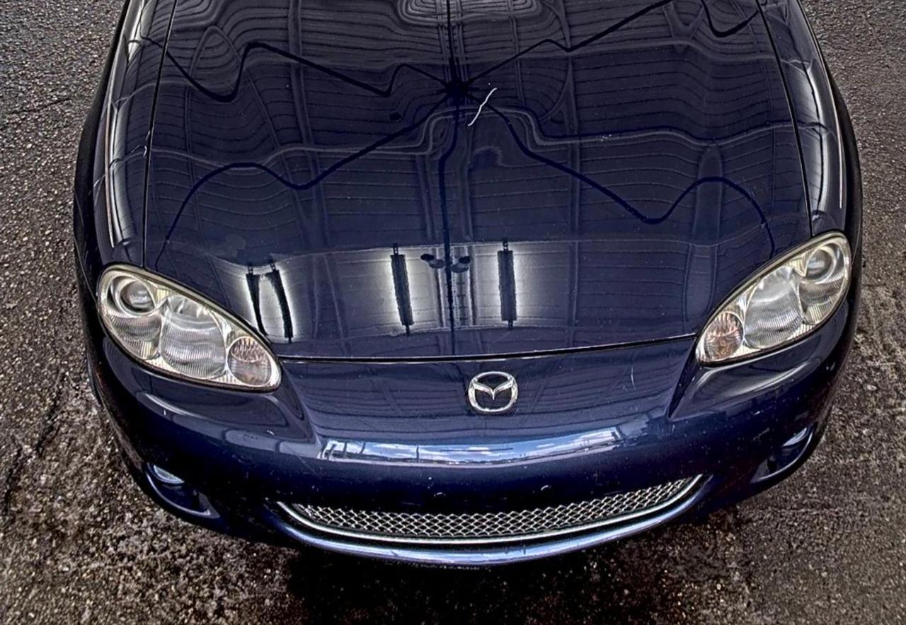 Mazda MX-5 Miata  2002