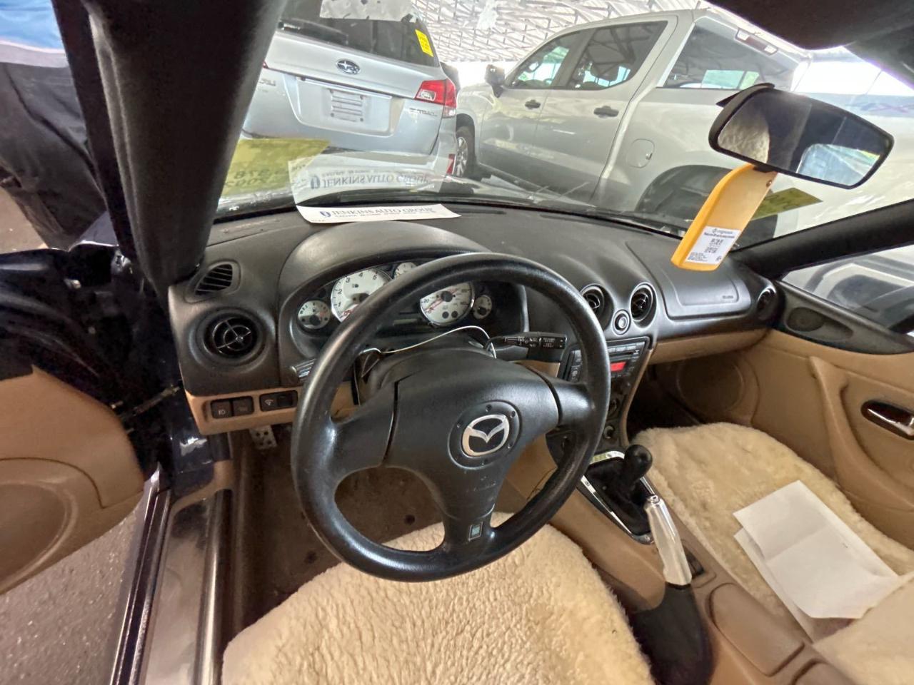 Mazda MX-5 Miata  2002