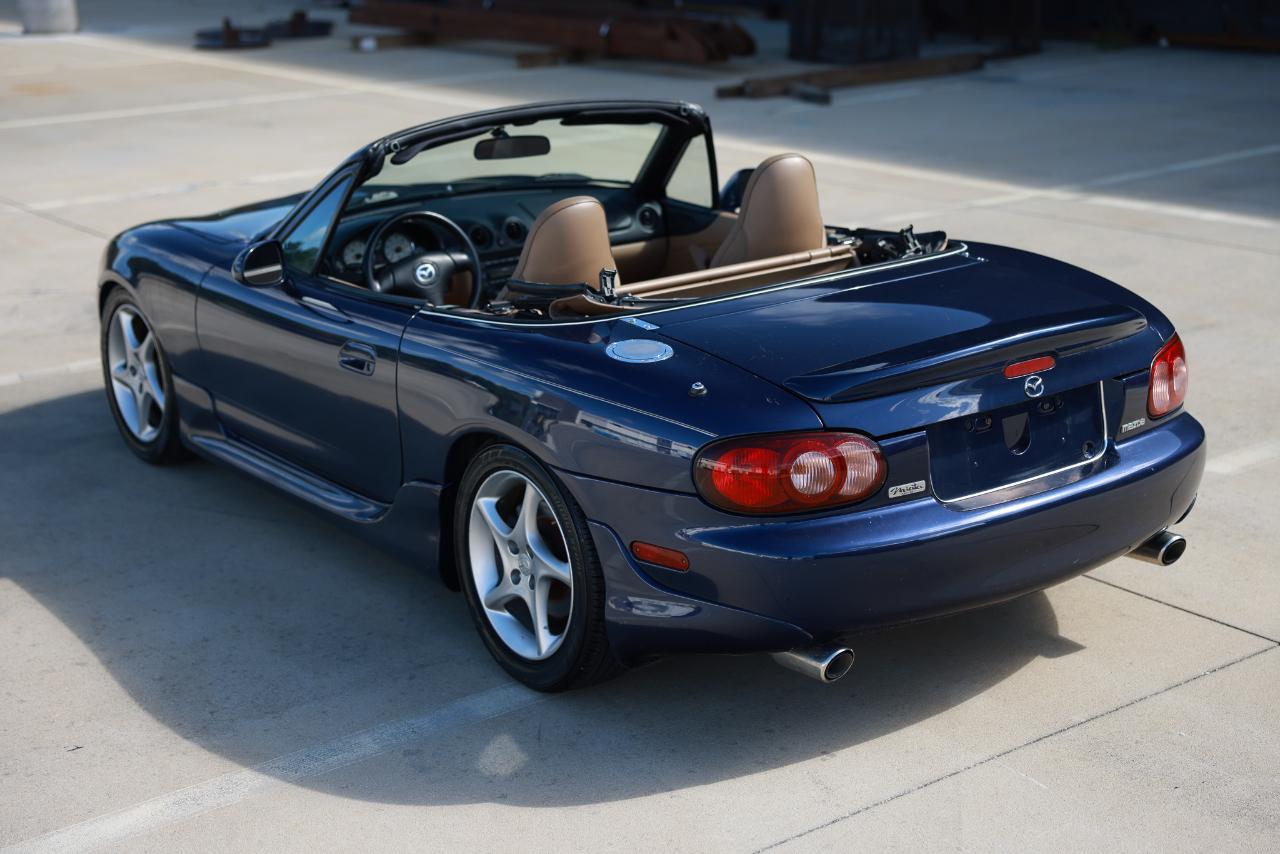 Mazda MX-5 Miata  2001
