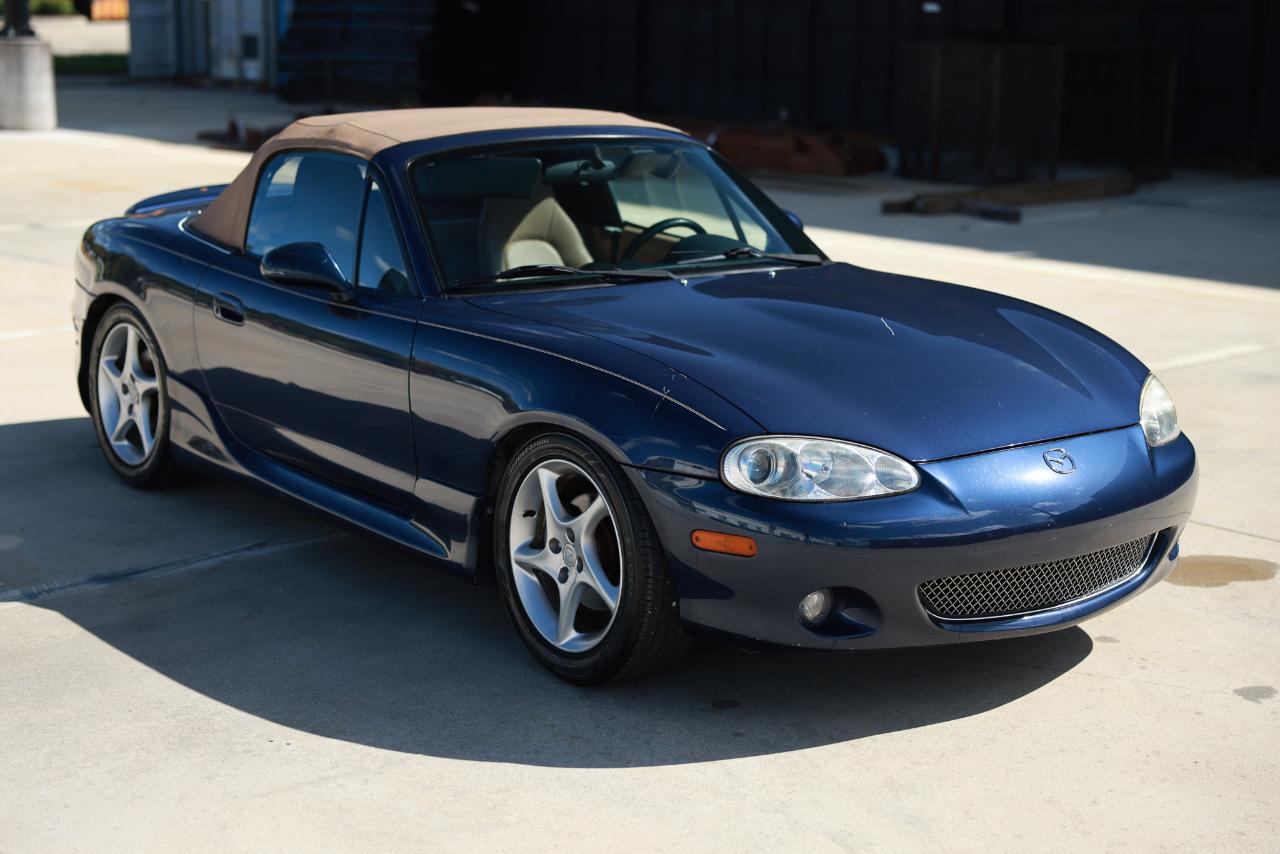 Mazda MX-5 Miata  2001
