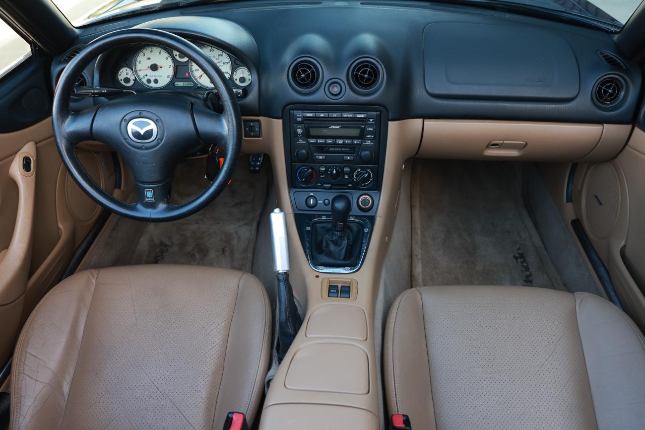 Mazda MX-5 Miata  2001