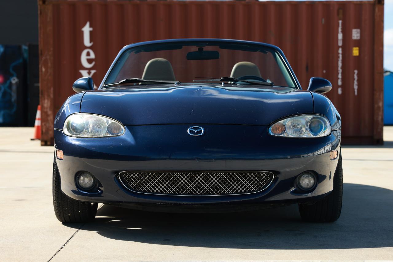 Mazda MX-5 Miata  2001