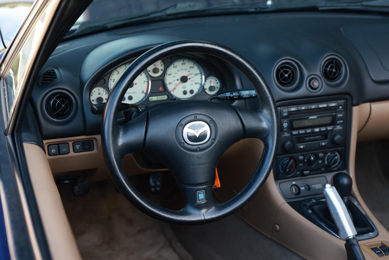 Mazda MX-5 Miata  2001