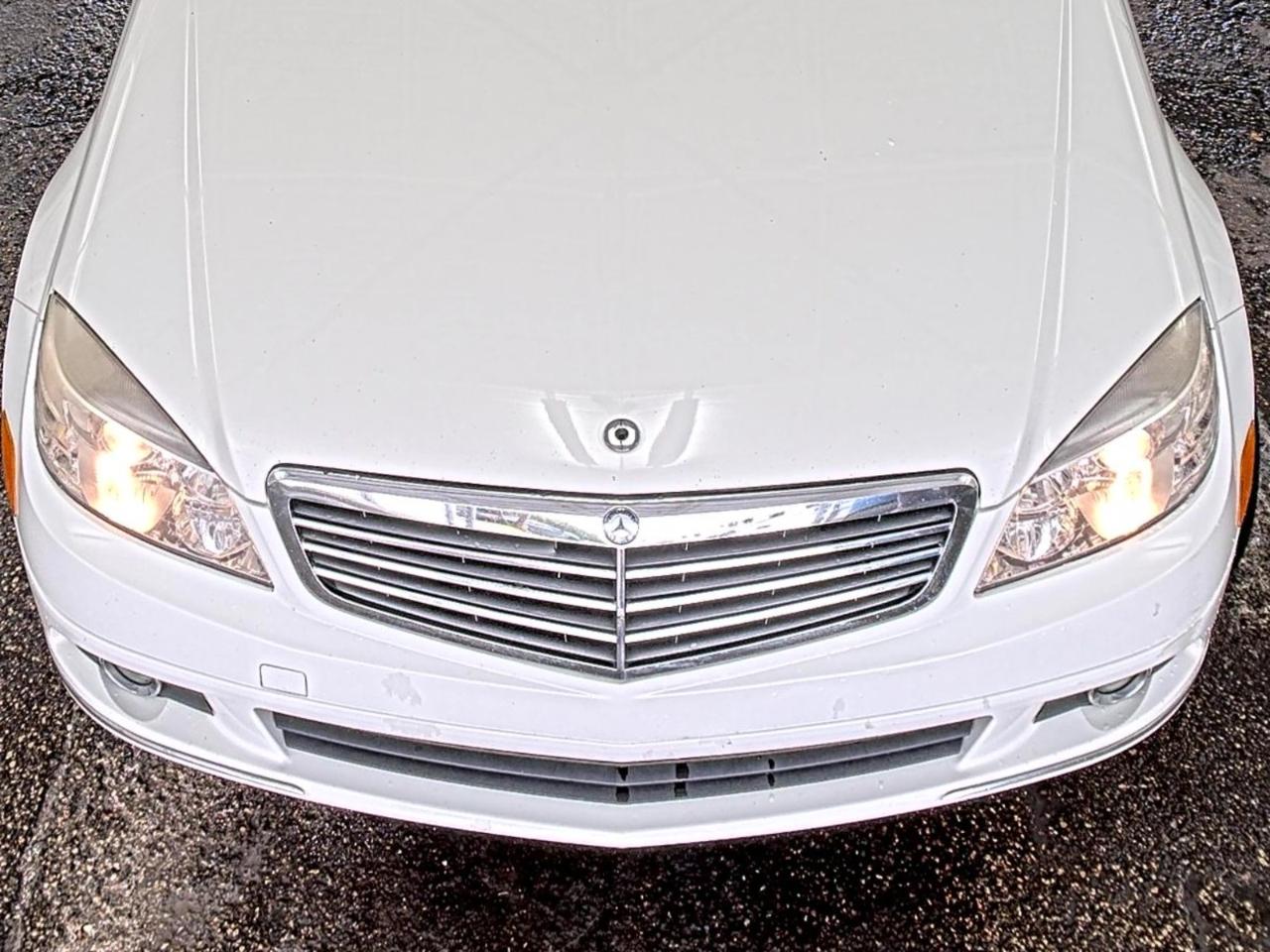 Mercedes-Benz C-Class  2009