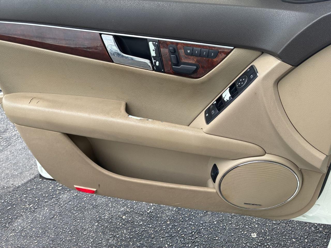 Mercedes-Benz C-Class  2009