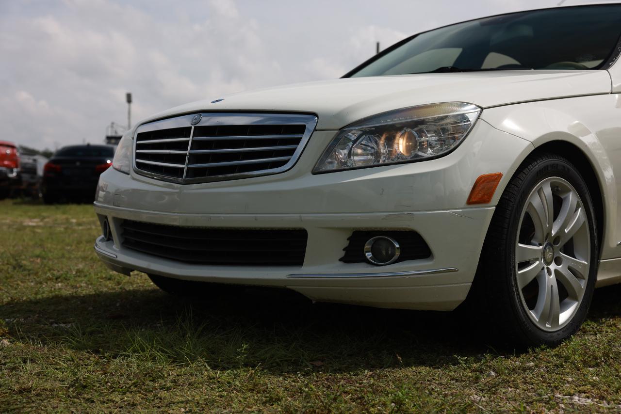 Mercedes-Benz C-Class  2009