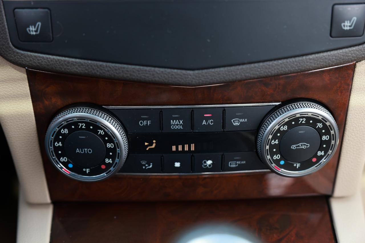 Mercedes-Benz C-Class  2009