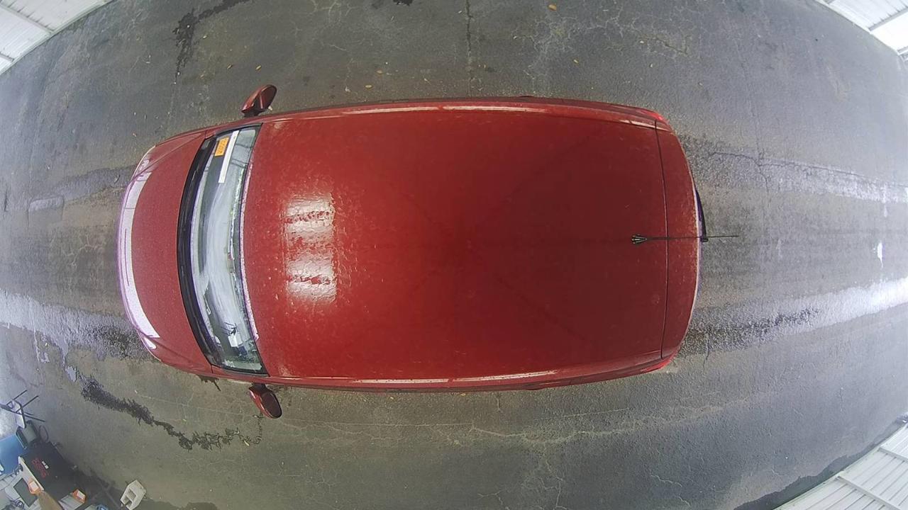 Volkswagen Tiguan  2011