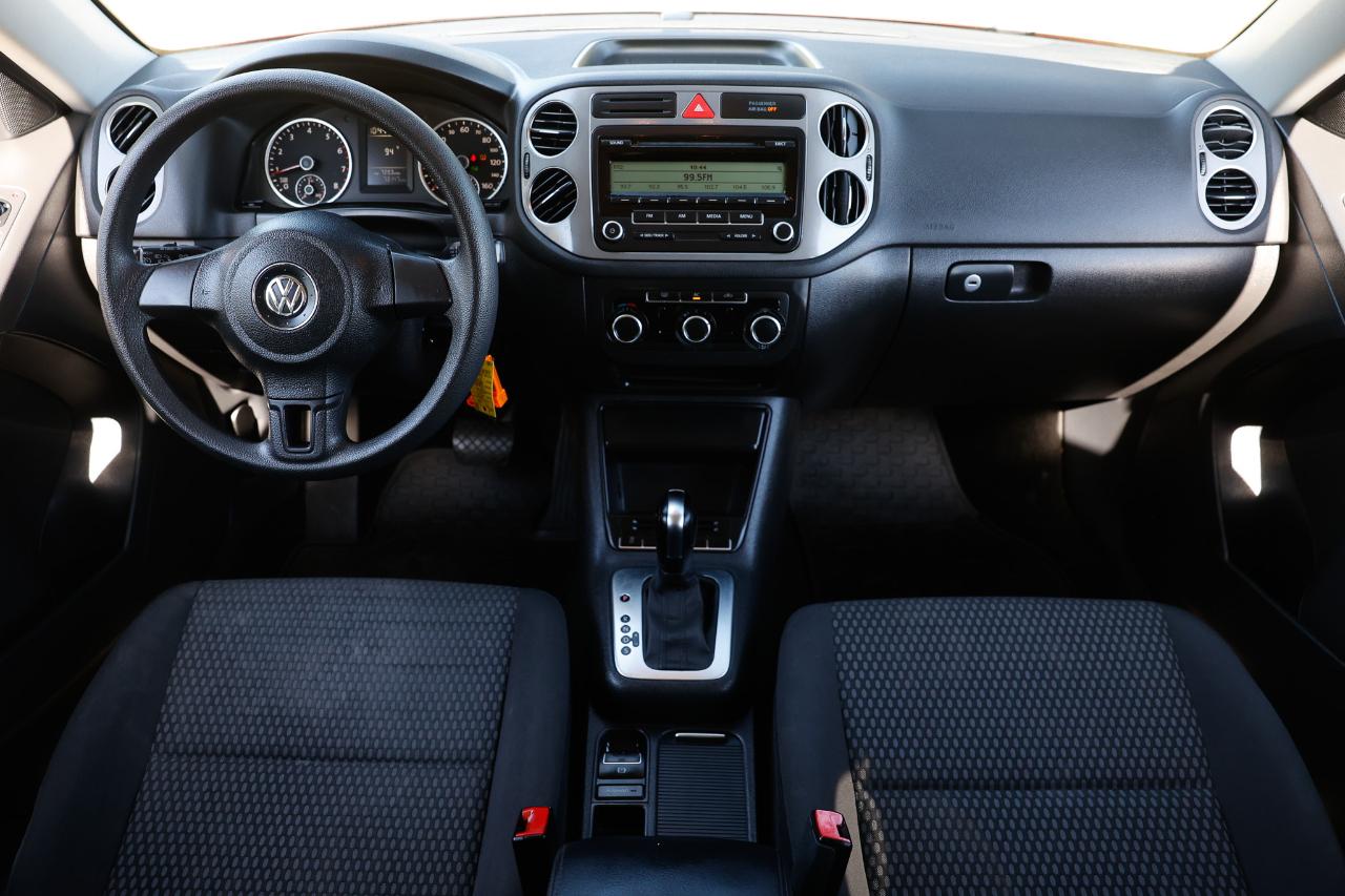 Volkswagen Tiguan  2011