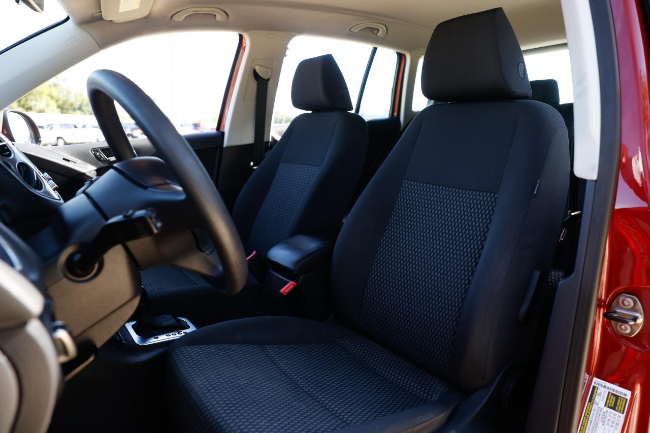 Volkswagen Tiguan  2011