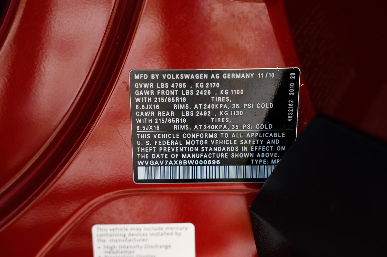 Volkswagen Tiguan  2011