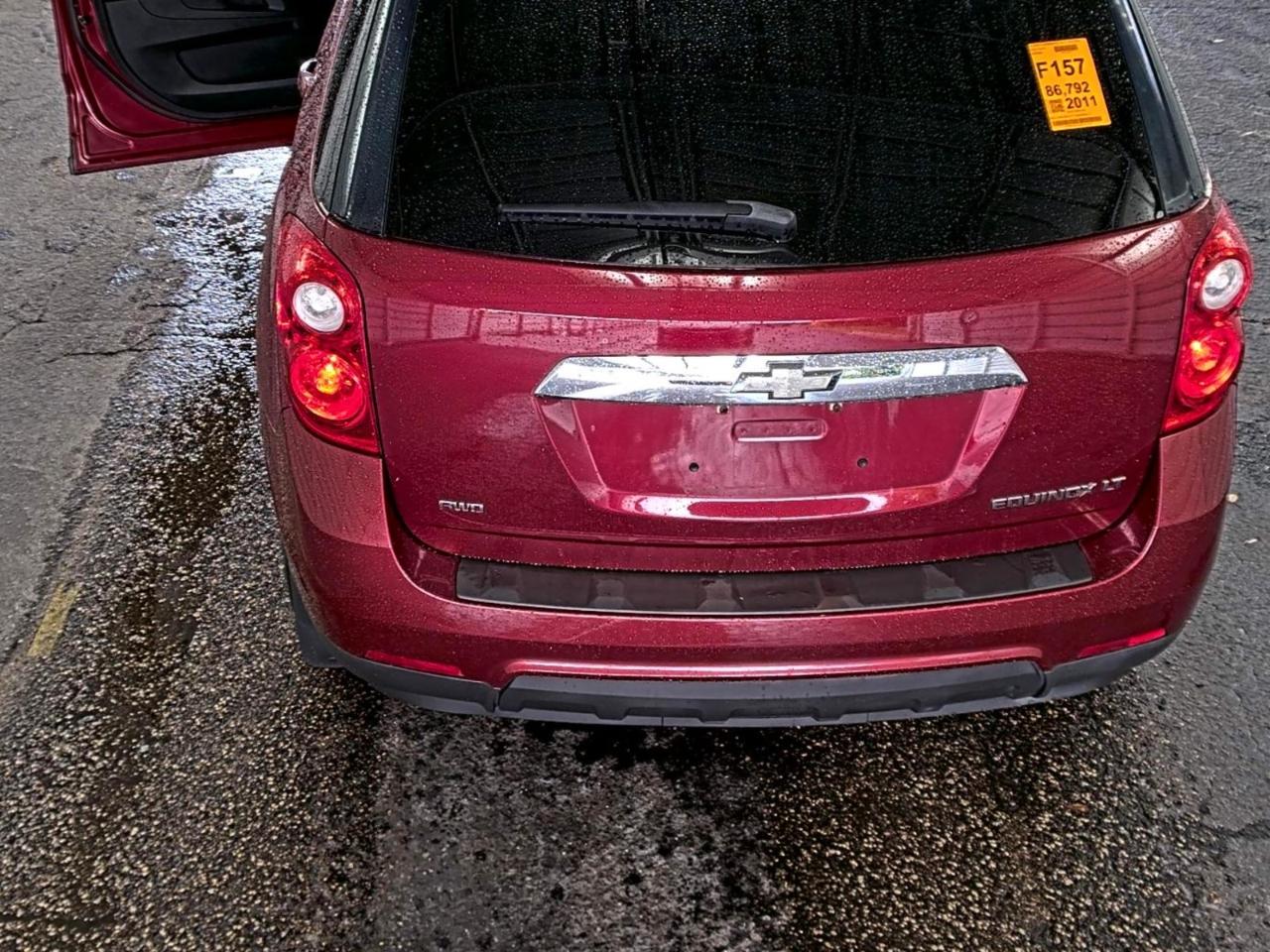 Chevrolet Equinox  2011