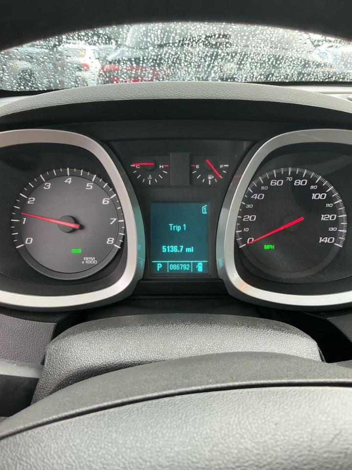 Chevrolet Equinox  2011