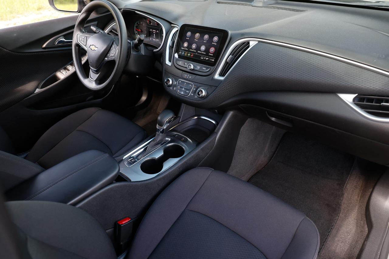 Chevrolet Malibu photo 18