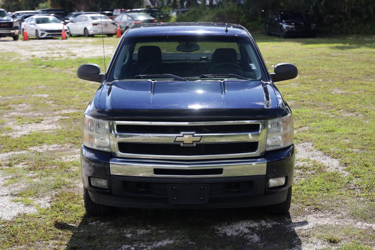 Chevrolet Silverado photo 19