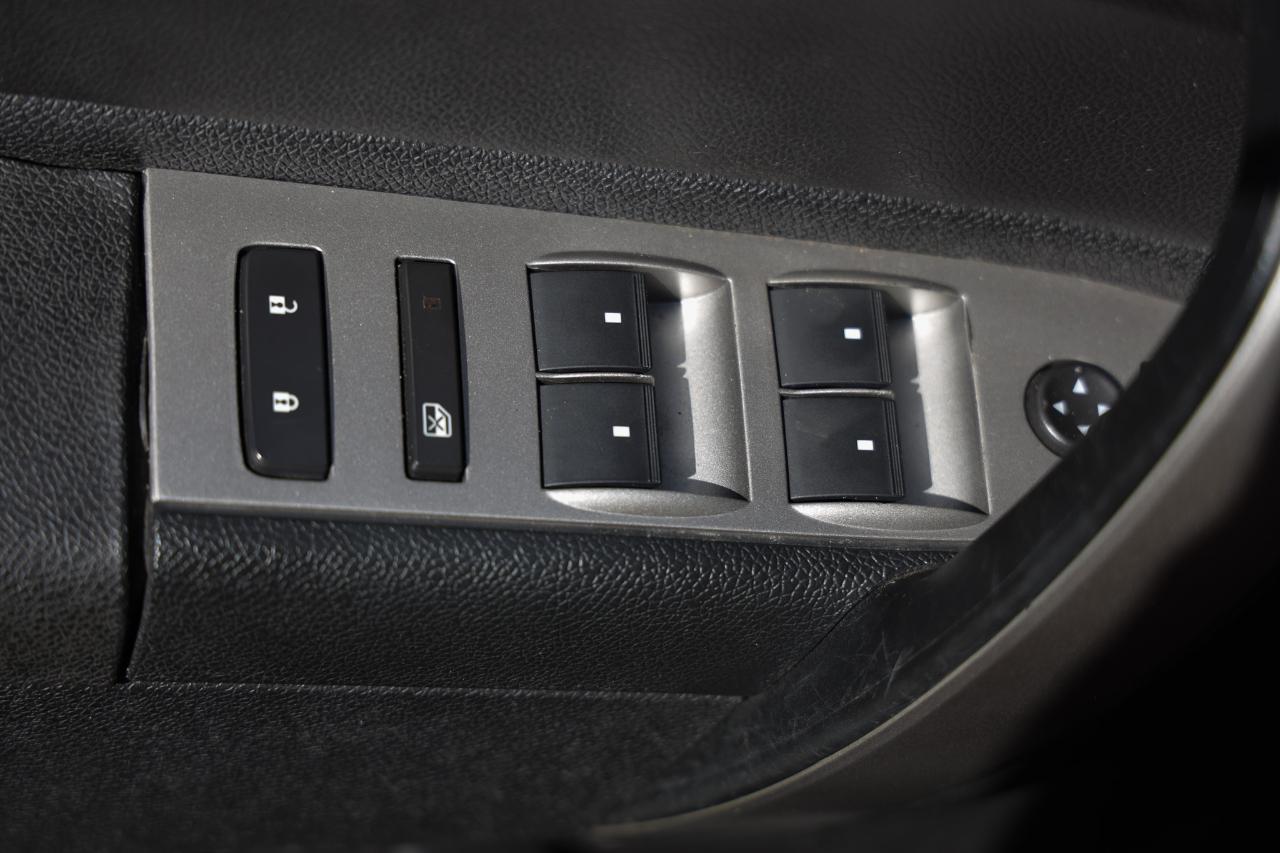Chevrolet Silverado photo 38