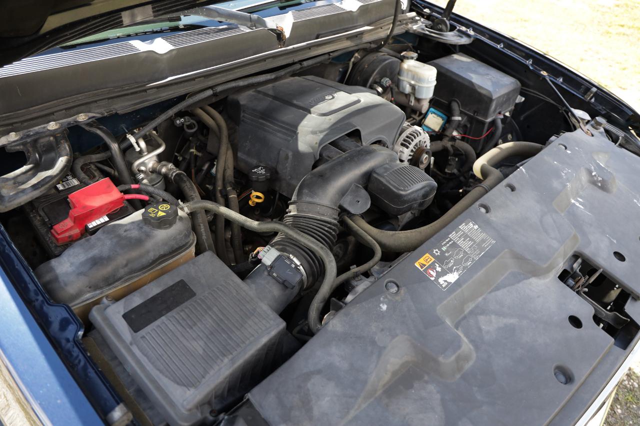 Chevrolet Silverado photo 42