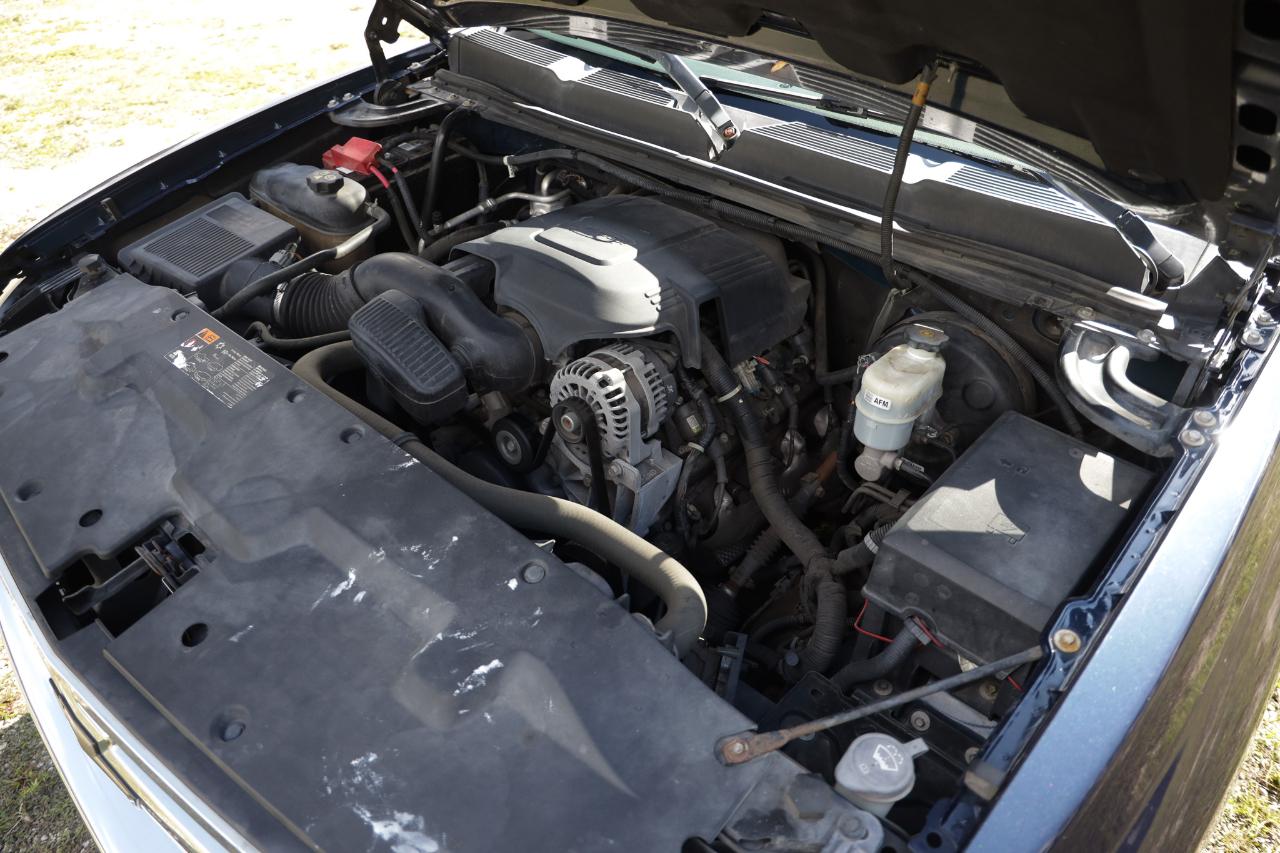 Chevrolet Silverado photo 43