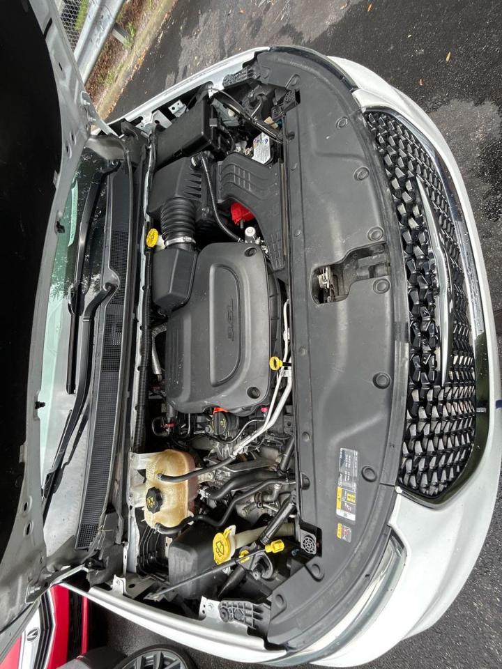 Chrysler Pacifica  2022