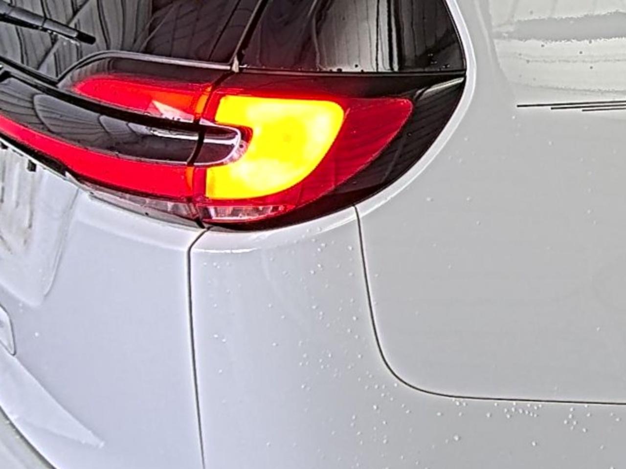 Chrysler Pacifica  2022