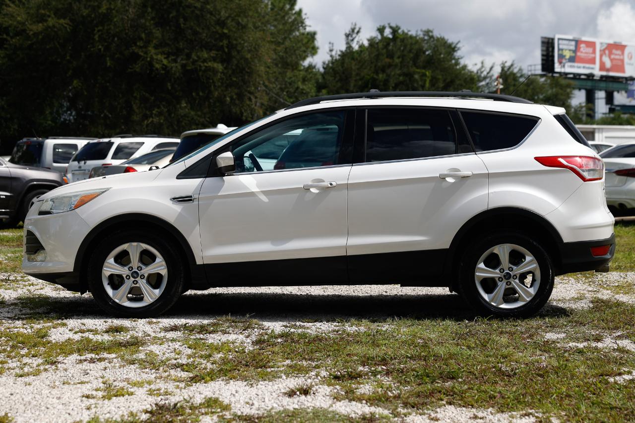 Ford Escape  2013