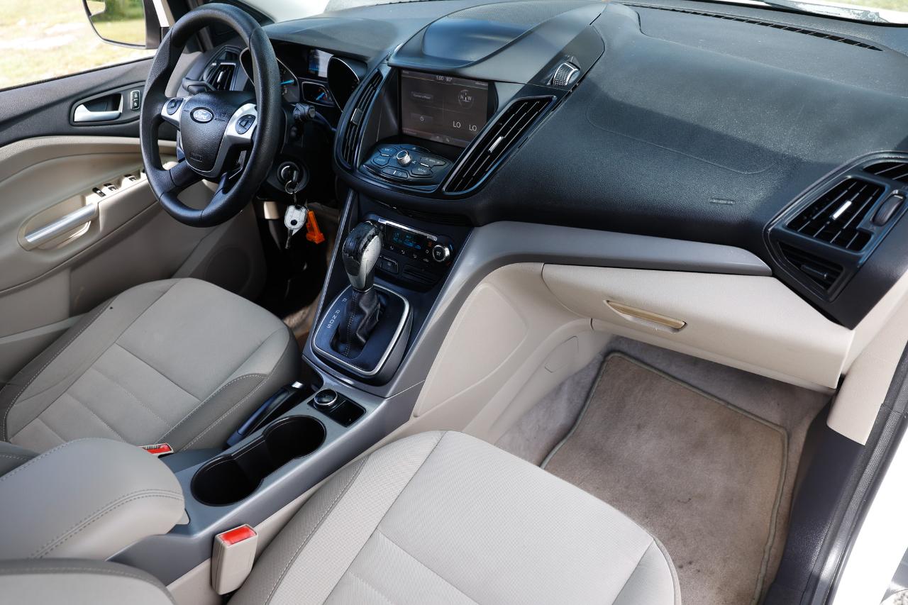 Ford Escape  2013